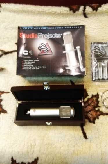 Студійний професійний конденсаторний мікрофон Studio Projects C1