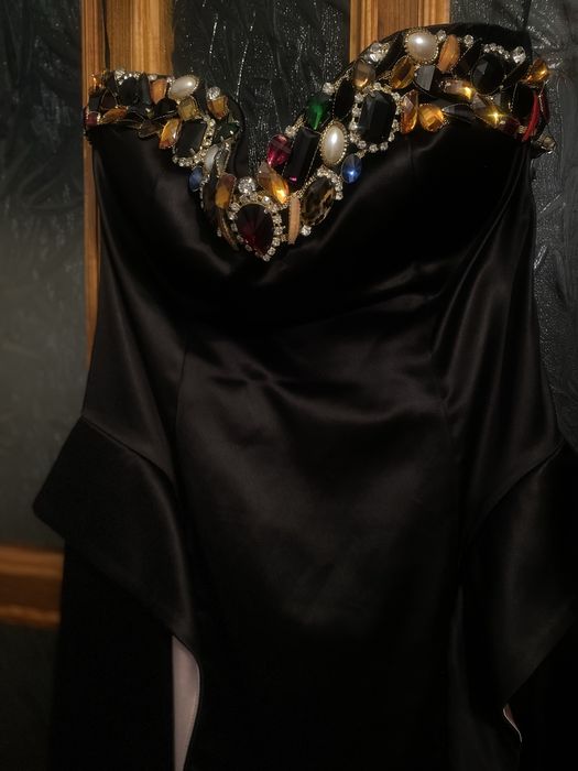 Вечірня (міні) сукня