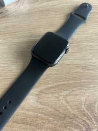 Apple watch SE 1st gen wifi + gps