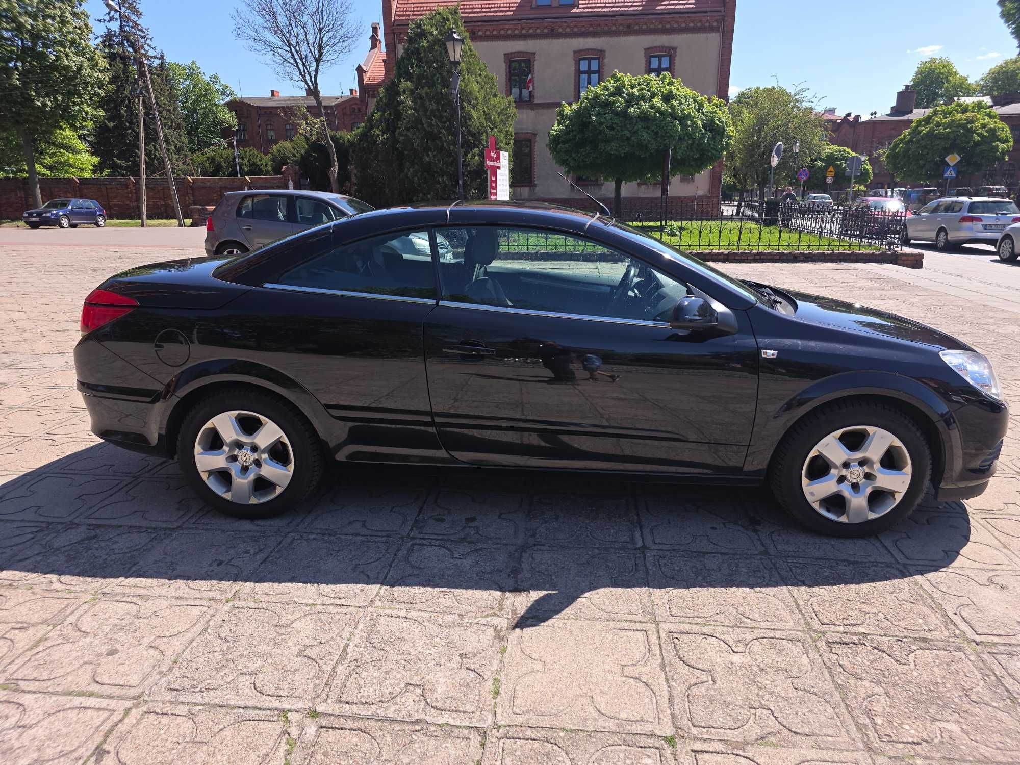 Opel astra twintop cabrio