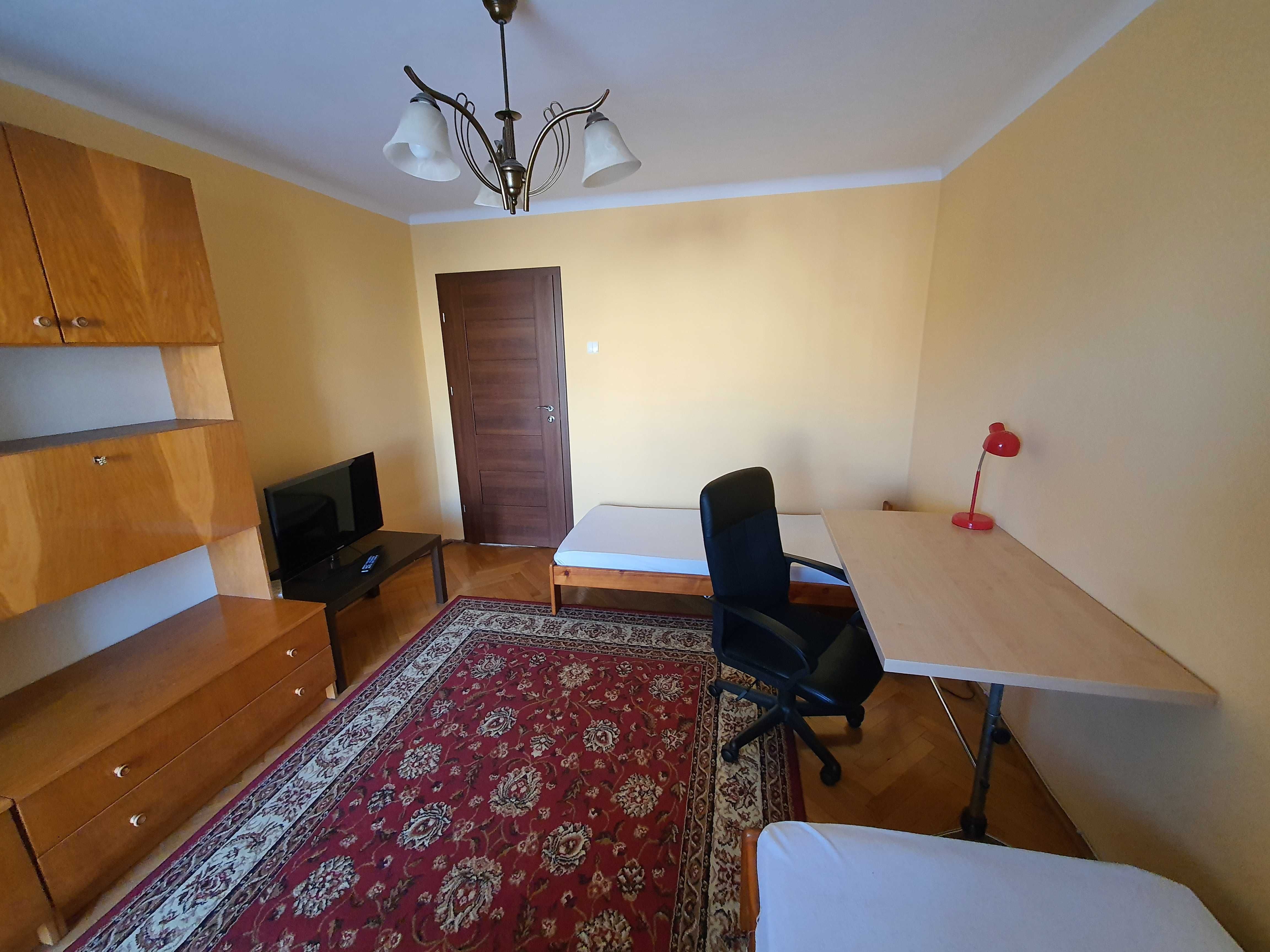 Mieszkanie dwupokojowe dla studentek w Centrum Sosnowca