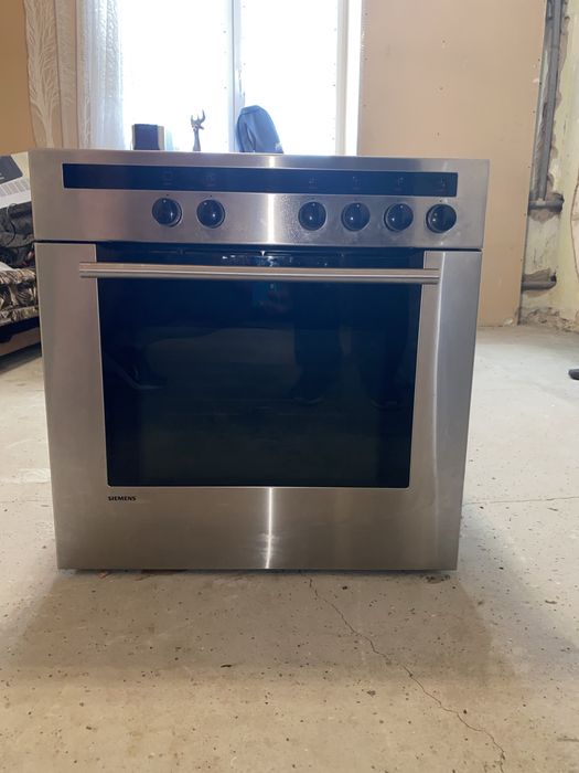 Продам духовой шкаф с варочной поверхностью