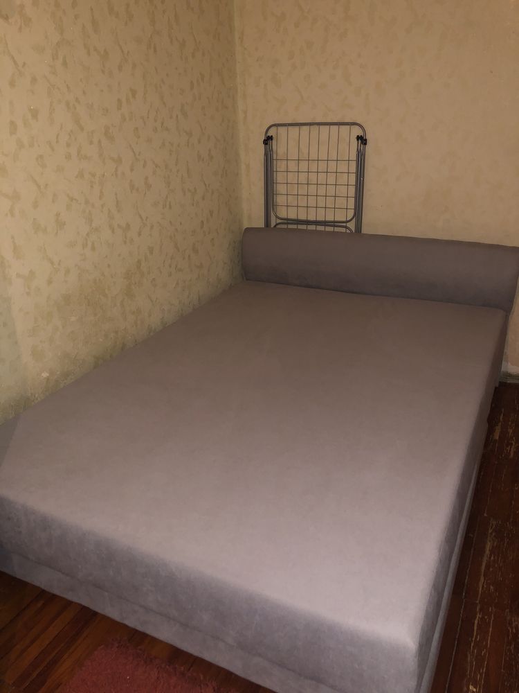 Продам Новую Кровать 140/200. Очень Мягкая. С декоративными подушками