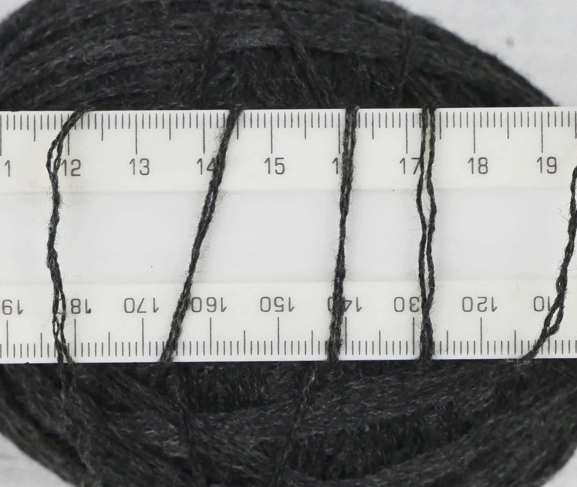 21.Włóczka 50%Merino 50%Akryl 120g