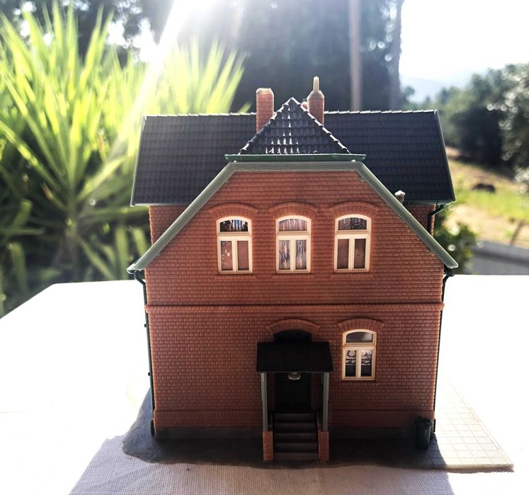 KIBRI 38192, Edifício NOVO