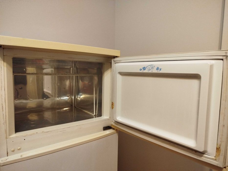 Frigorífico Whirlpool – bom estado, 80€ (negociável)