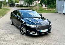 Ford Mondeo ŚLICZNY FORD Mondeo Vignale Hybryda 2018 r full Masaże Carplay