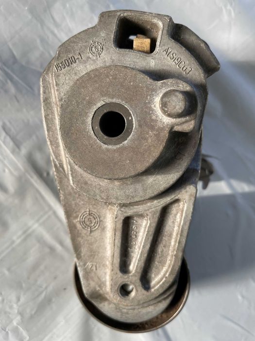 Натяжитель ремня приводного бу MERCEDES-BENZ 3.0cdi om642