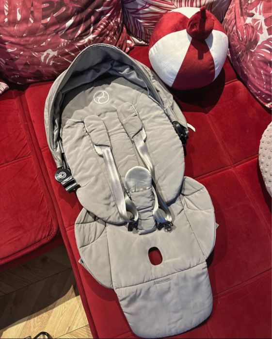 Szara Tapicerka Cybex Priam 4.0