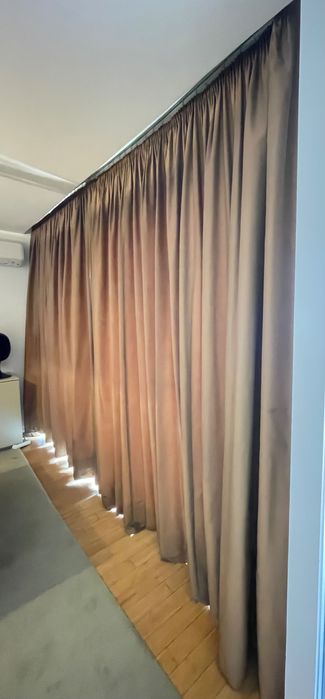 Duas cortinas para sala