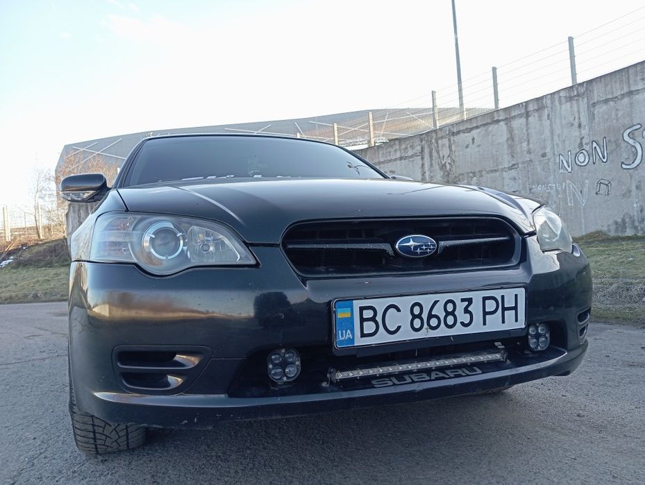 Subaru Legacy 2.5 атмо