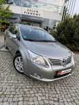 Toyota Avensis 1 własciciel mały przebieg navigacja kamera