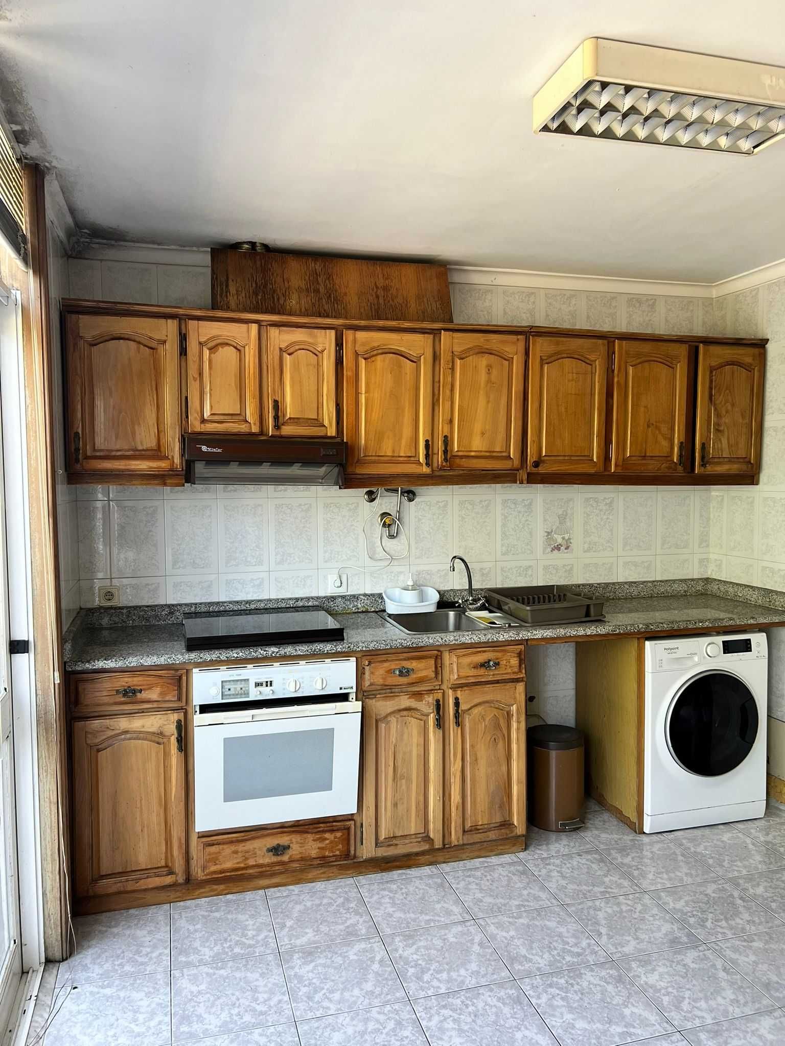 Apartamento T2 em S. João da Madeira (108,5 m2)