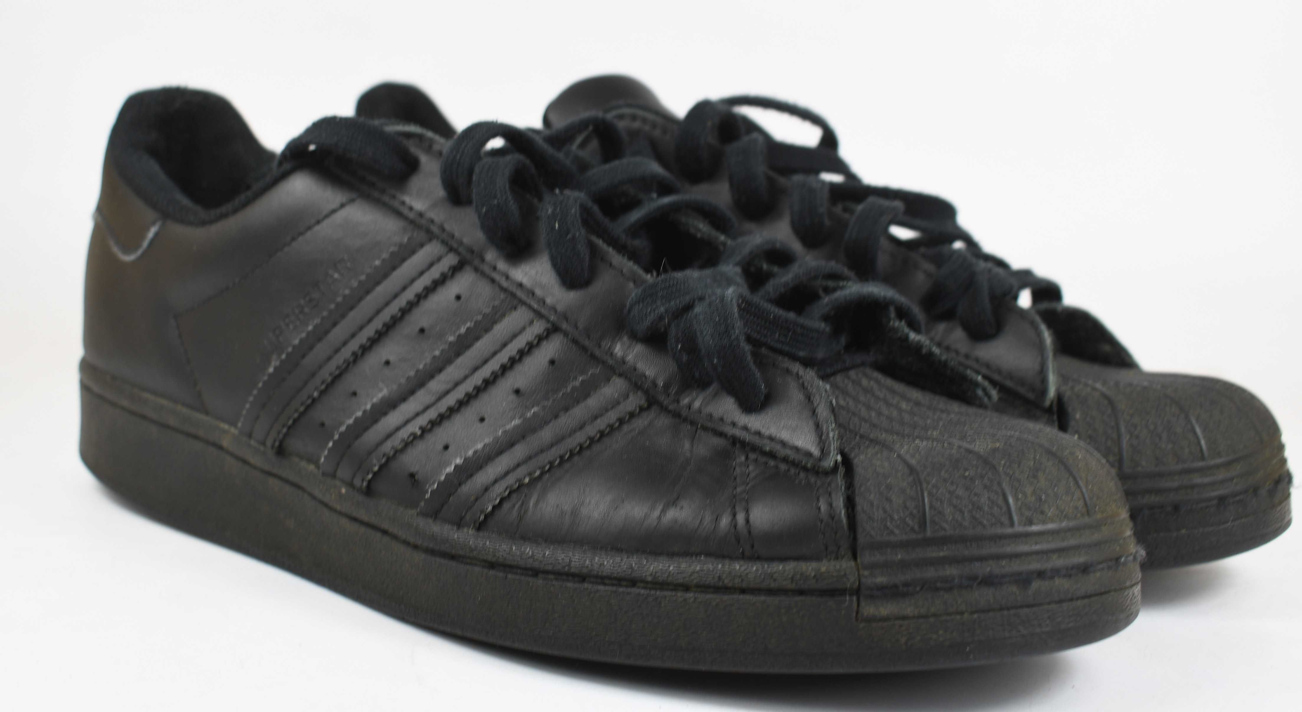 Używane adidas Buty Superstar EG4957 rozmiar 44