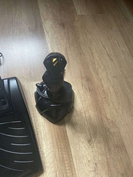 Kierownica Logitech driving force gt
