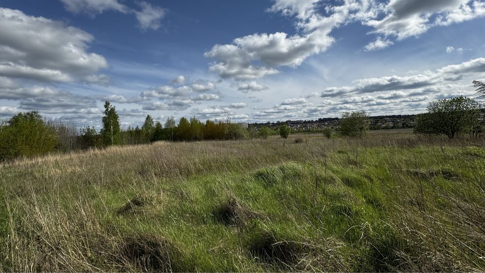 Земельна ділянка на горі з видом на Бучу