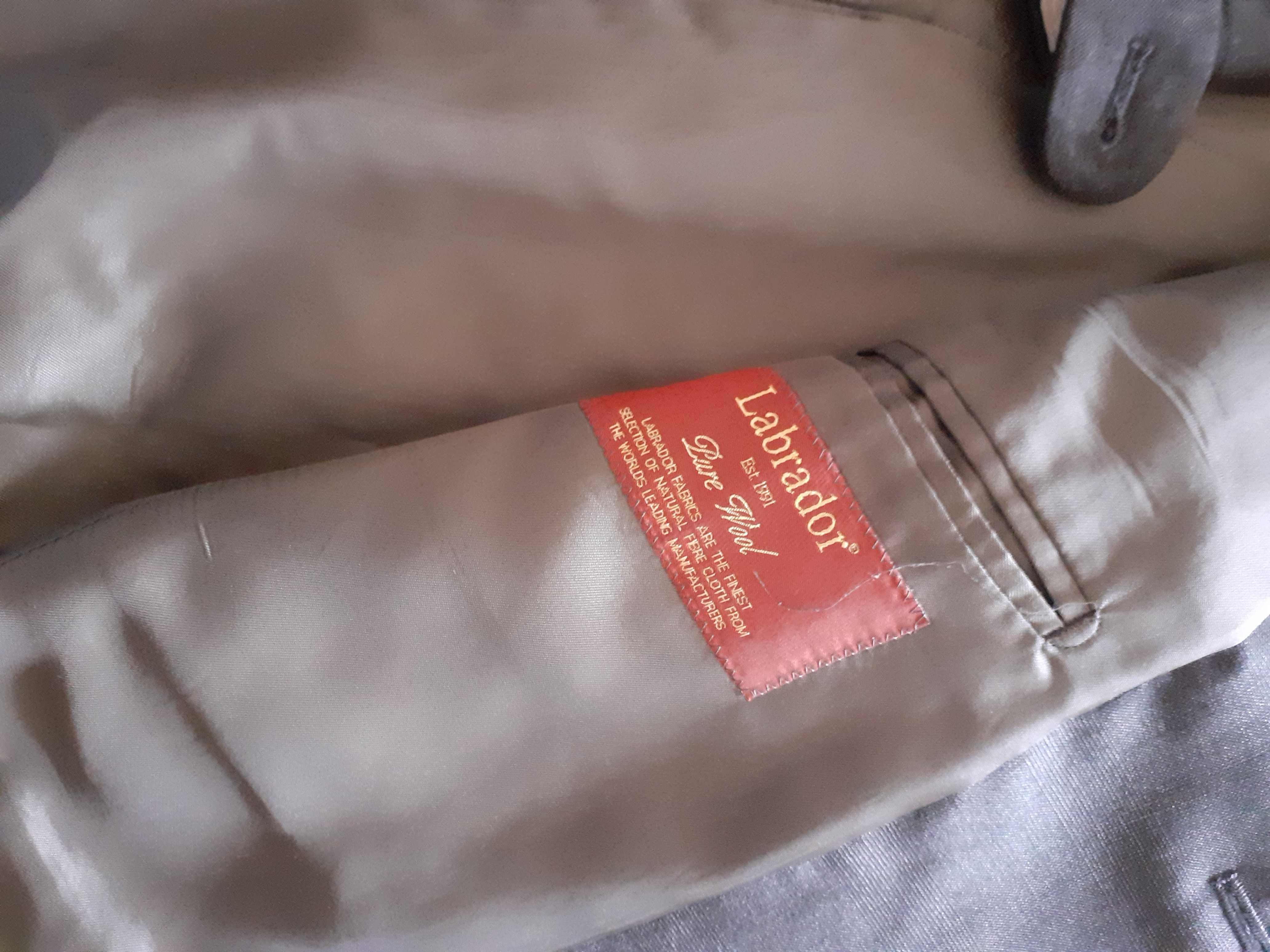 Fato marca lavrador