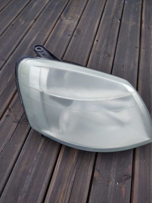 Farol óptica Berlingo Partner