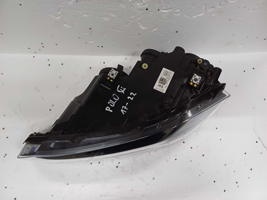 lampa lewa vw polo 6 VI 17-22 zwykła 2g194.1005
