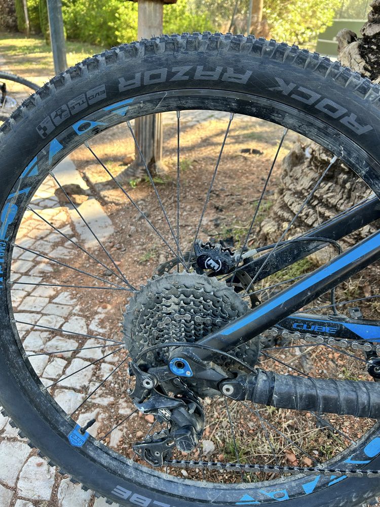 Cube stereo race 160