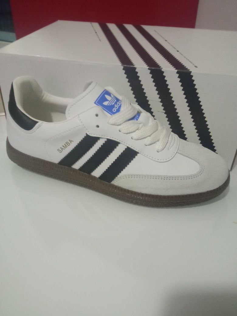 Sapatilhas adidas