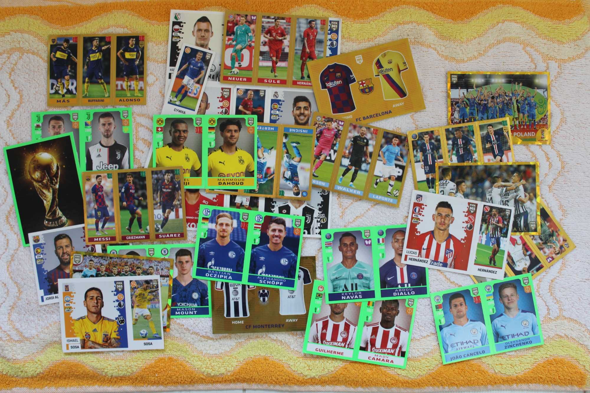 Naklejki z piłkarzami edycji  FIFA 365, The Golden World Football