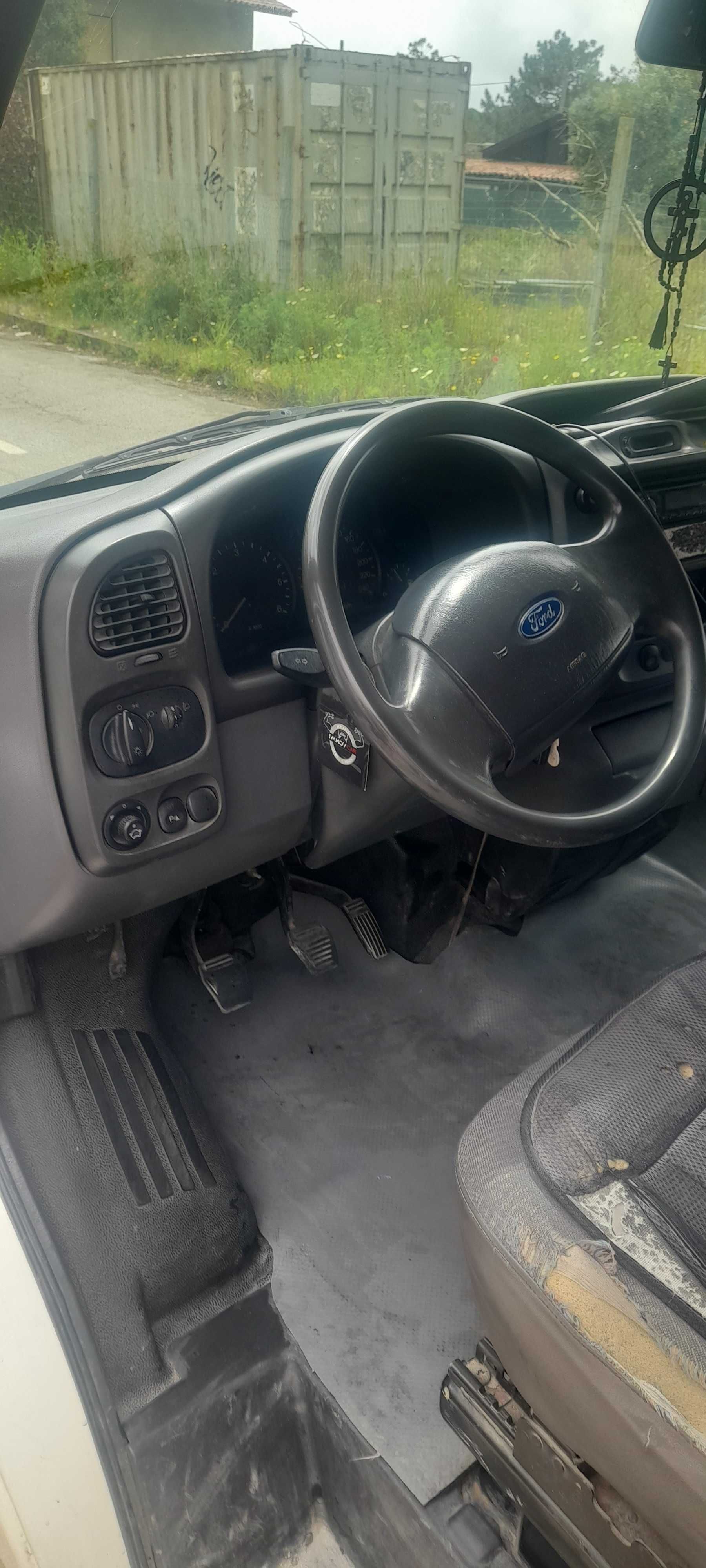 Ford transit 2001