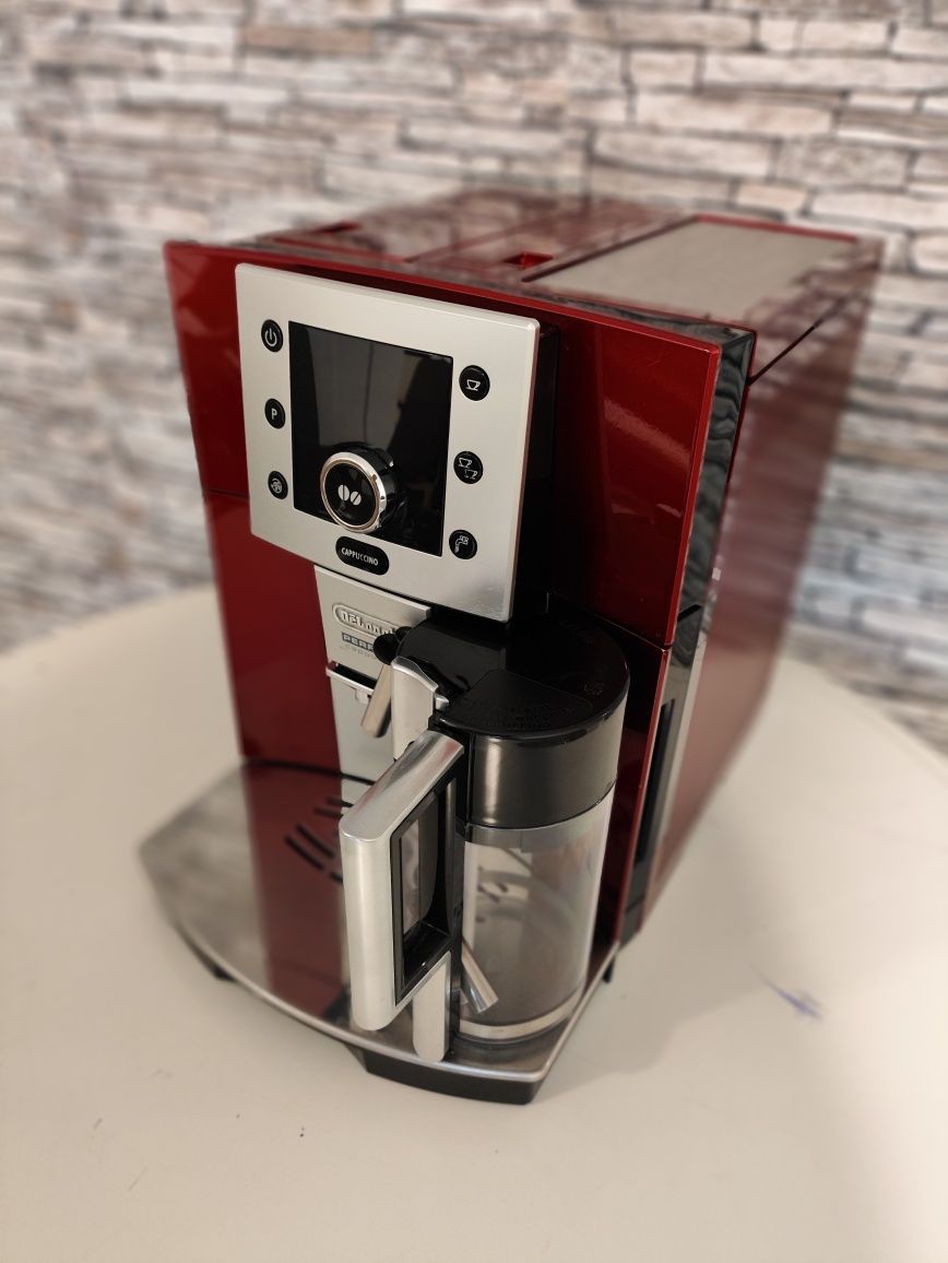 Кофемашина в Каждый Дом ® DELONGHI  ESAM 5550 Perfecta.