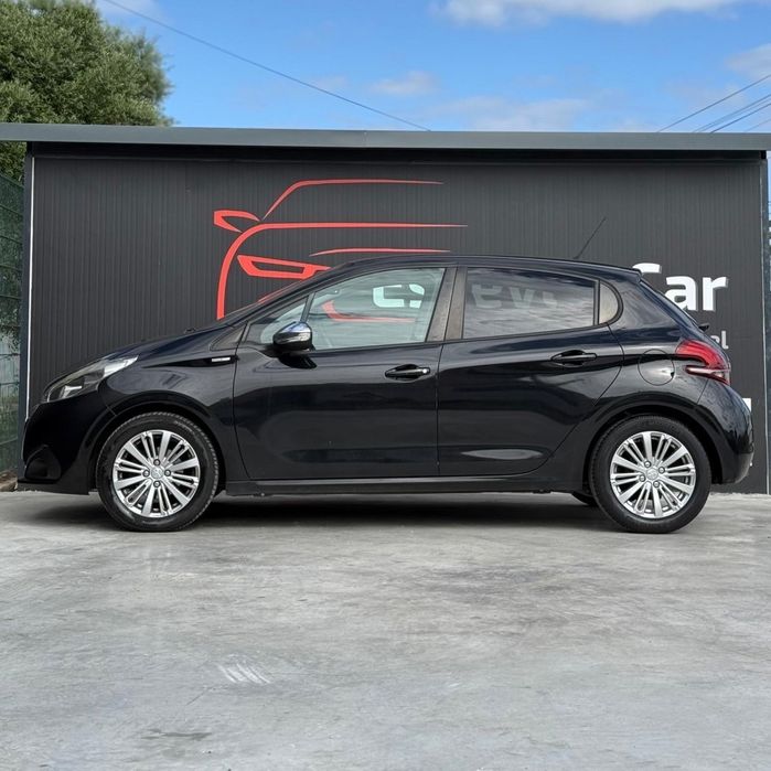 Peugeot 208 1.6 BlueHDi Style
