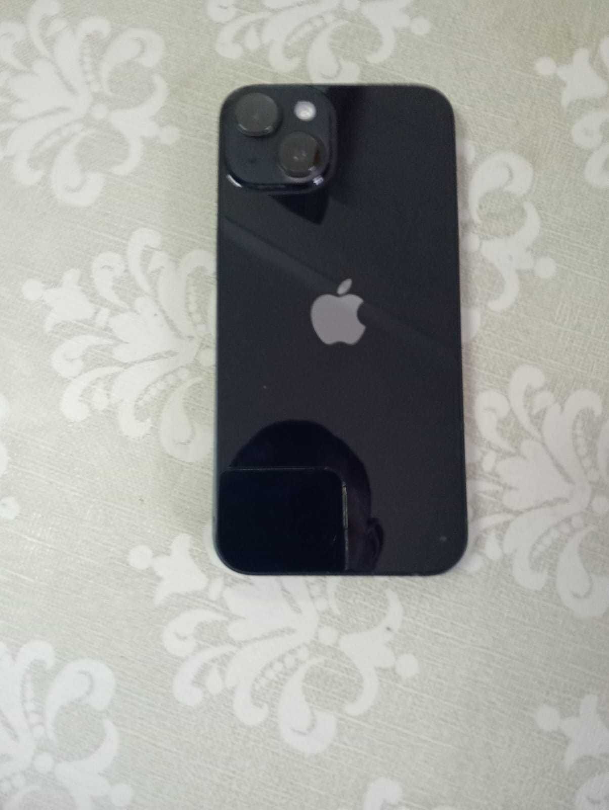 Vendo um aphone 14 com garantia 3 meses uso