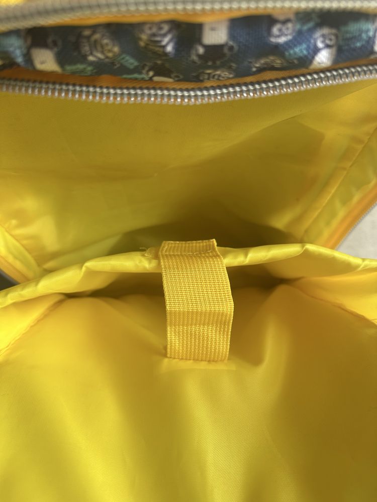 Mochila tema minions
