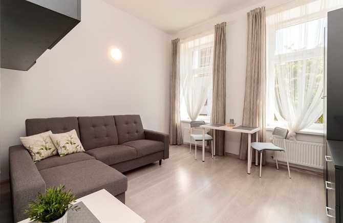 Senatorska 10, Górna, kawalerka w pobliżu Parku Reymonta,BRAK PROWIZJI