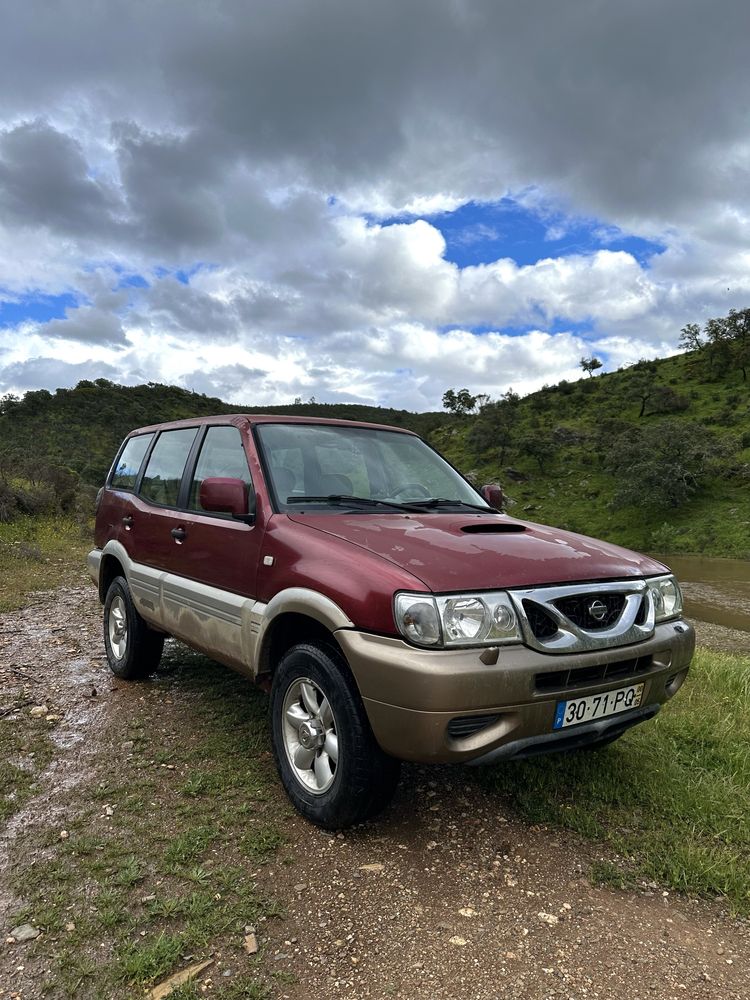 Nissan Terrano II 2.7tdi