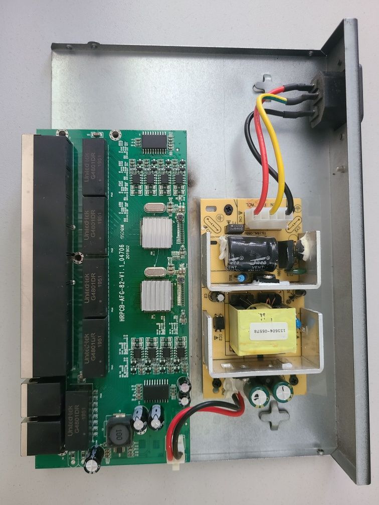 Комутатор неробочий 10 портів гігабітний з пое PowerLink 2E-SP802G
