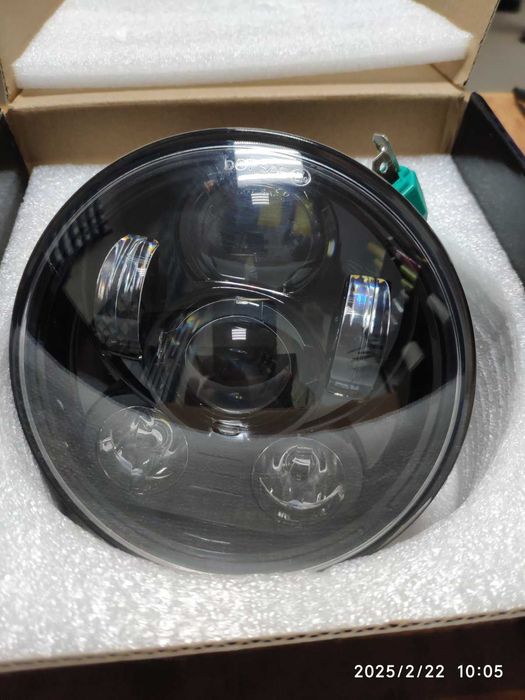 ФАРА "5.75 Дюймів Светодіодна ВАЗ 2103/2106 / BMW E34/E30