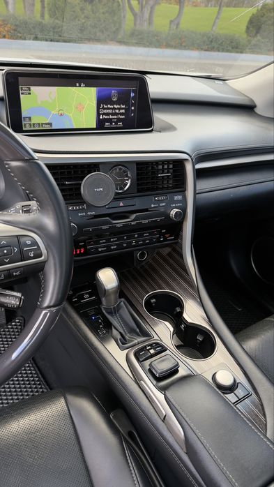 Lexus RX 450H Гібрид 2019 рік 60 т. км.