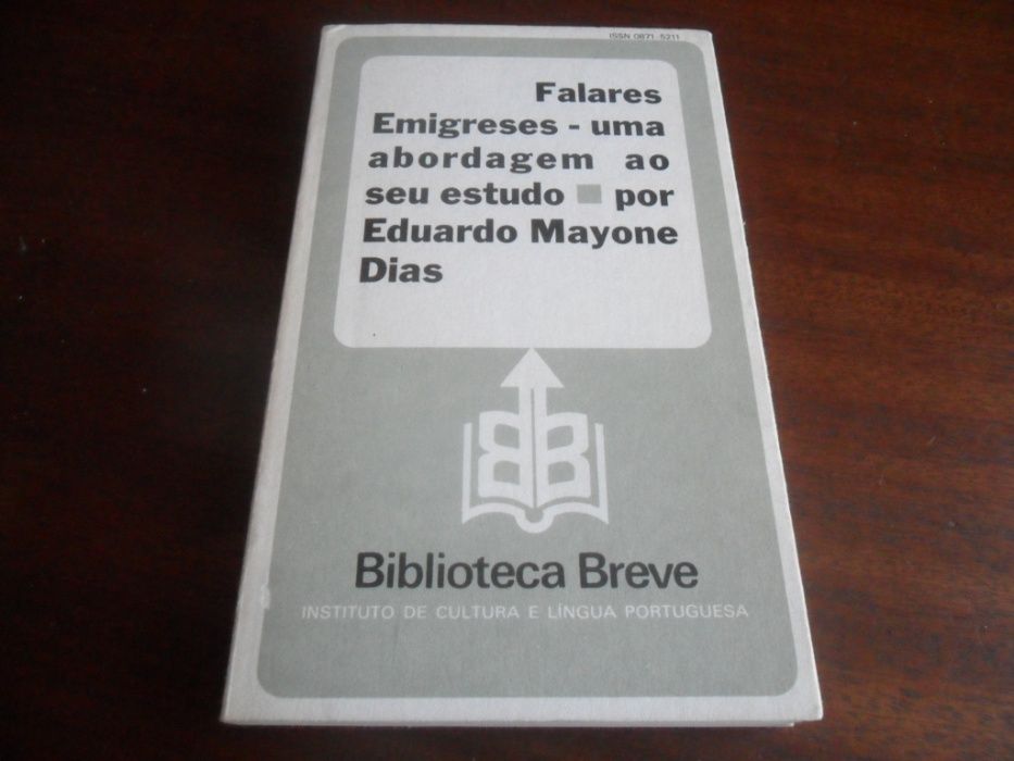"Falares Emigreses-Uma Abordagem ao Seu Estudo" de Eduardo Mayone Dias