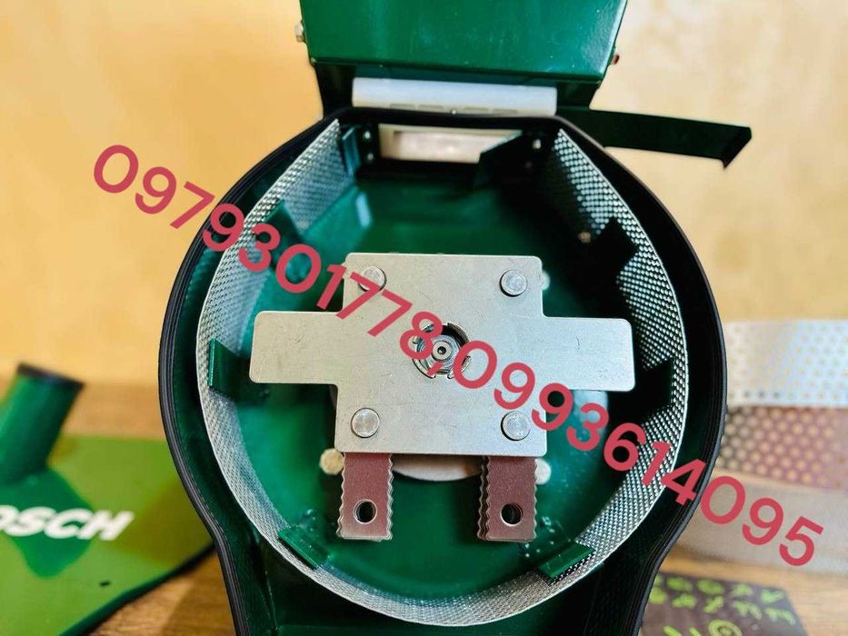 Круподерка Bosch FBS4500 4.5 кВт 300 кг/ч Кормоподрібнювач для зерна