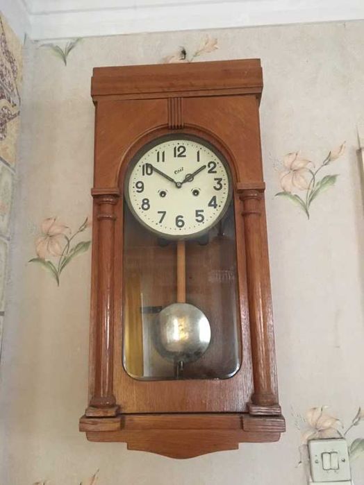 Продам старинные часы  ОЧЗ с боем, рабочие