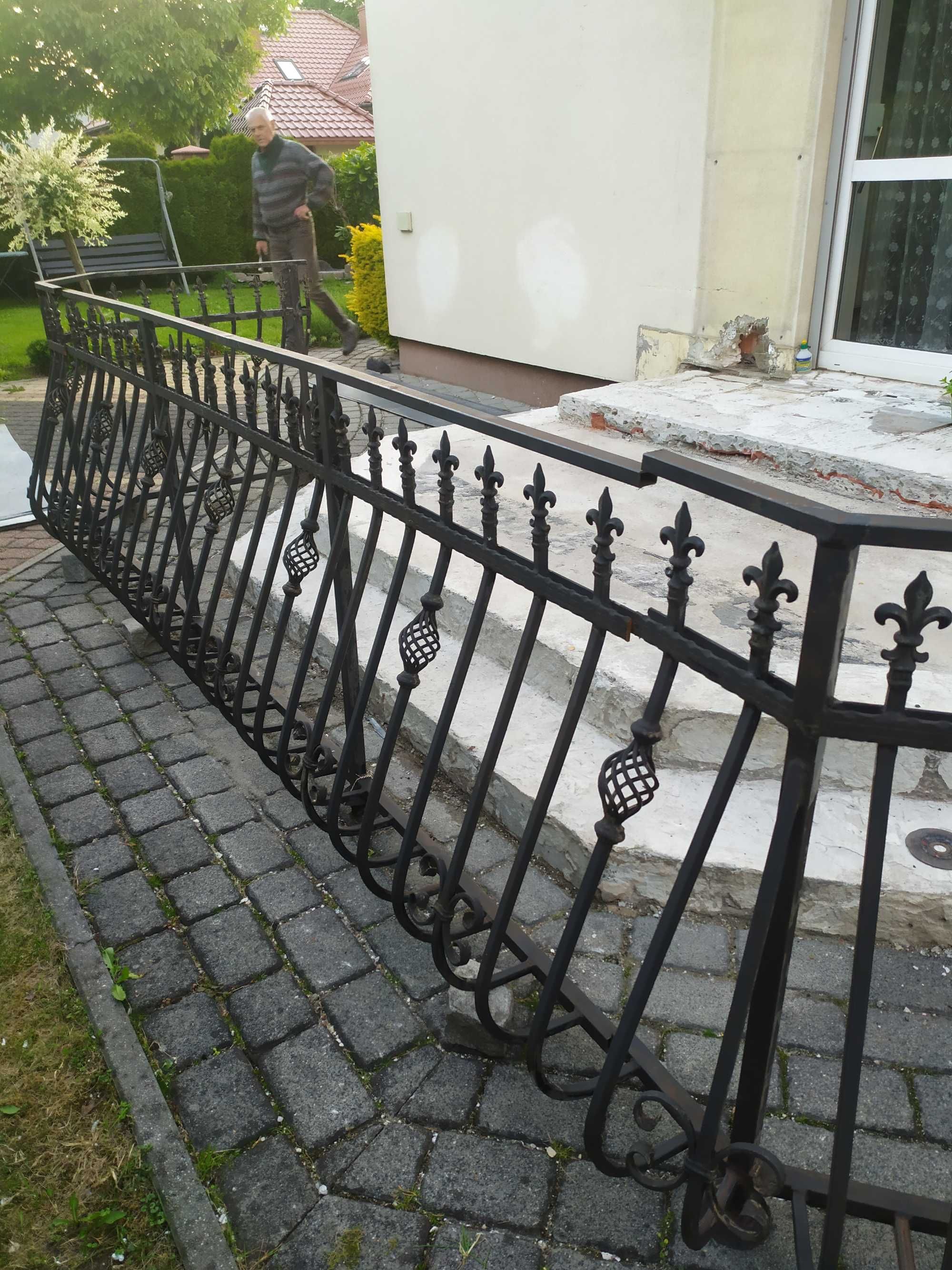 sprzedam balustrade balkonową  100zl/mb