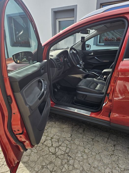 Ford kuga rok.2010 Titanium