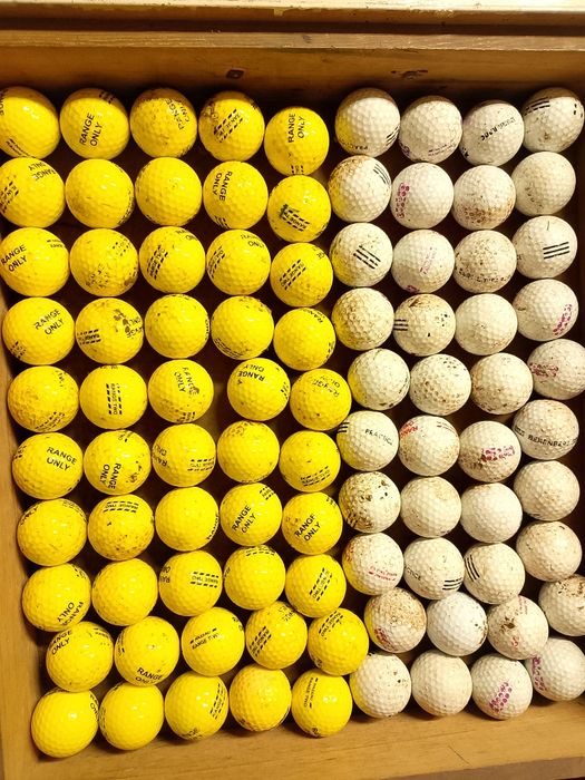 Piłki golfowe zestaw 80 sztuk używane tanio