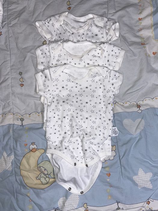 Пакет одягу на 3-7 місяціу, розмір 68-74. Бодіки, чоловічки, ползунки