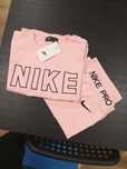 Vendo conjunto da Nike tamanho L