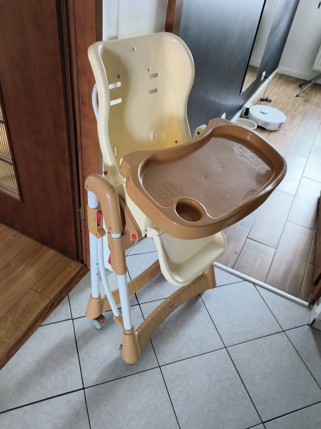 Krzesełko do karmienka