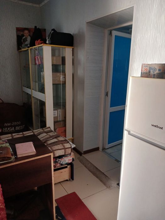 Гарний будинок в затишному місці з озером ,і гарним лісним краєвидом