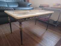 Mesa de apoio em bronze