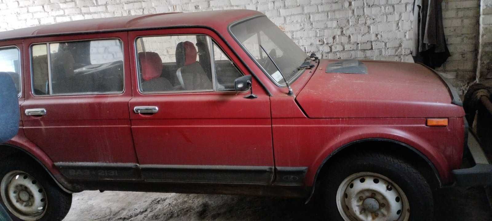 Легковий автомобіль Нива 2131 б/в.