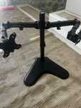 Suporte para dois monitores