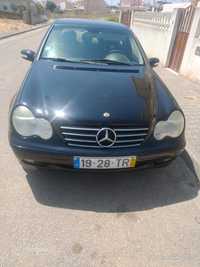 Mercedes C 200 CDI IMPECÁVEL